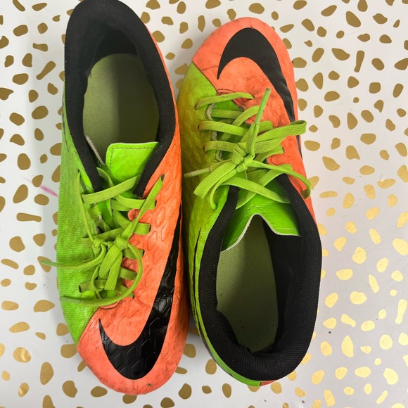 Nike Hypervenom Phade III FG Green and Orange Football Shoes - Picture 2 of 4